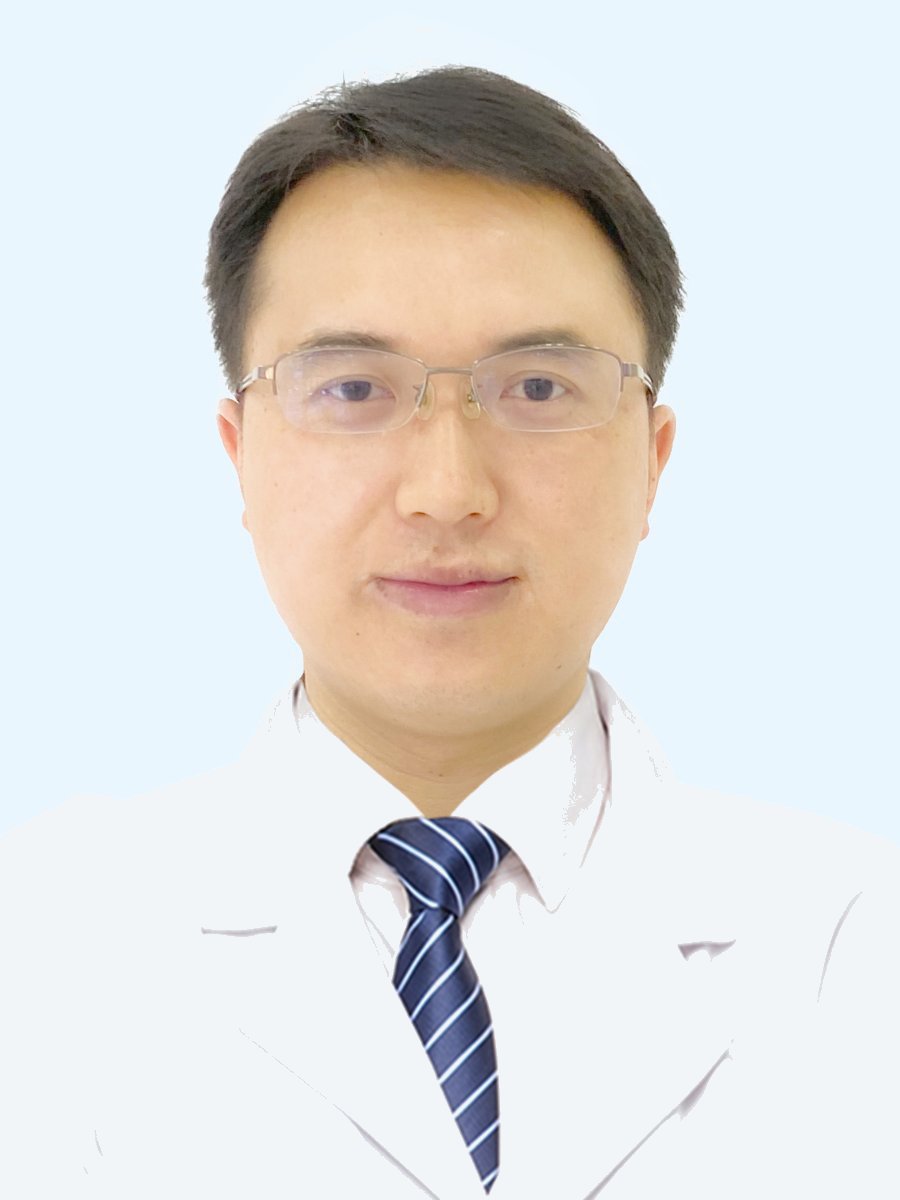 覃建